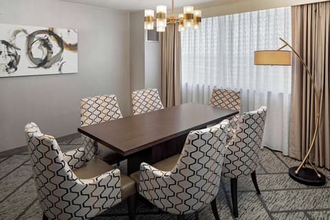 DoubleTree by Hilton Tulsa Downtown