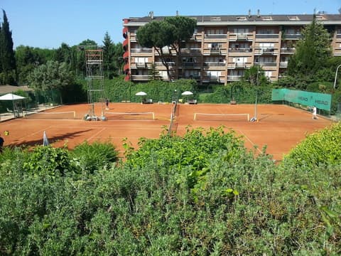 Crowne Plaza Rome-St. Peter's Hotel & Spa by IHG, Tennis court