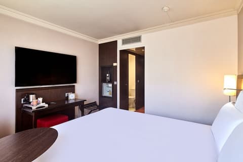 B&B HOTEL Saint-Quentin-en-Yvelines Centre Gare