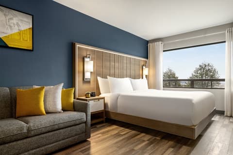 Crowne Plaza Saint John Harbour View by IHG, Room