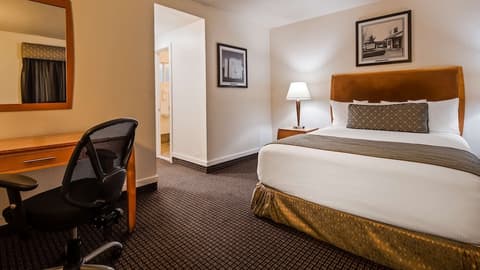 Best Western Pine Tree Motel, Room