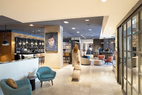 Bilderberg Garden Hotel, Reception