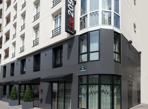 Hôtel Le 209 Paris Bercy, Exterior