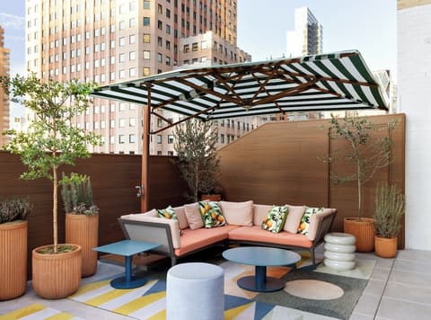 Kimpton Theta New York - Times Square by IHG