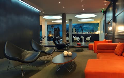 Rochester Classic, Interior entrance