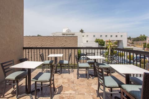 Ramada by Wyndham Culver City