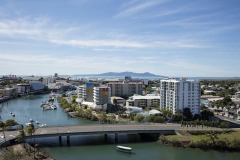 Hotel Grand Chancellor Townsville, View from room