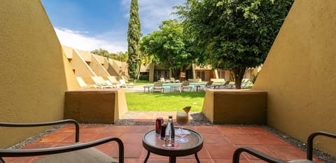 Camino Real Guadalajara, Terrace/patio