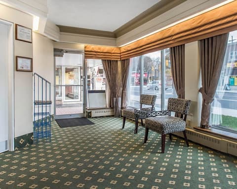 Econo Lodge Downtown Ottawa, Lobby