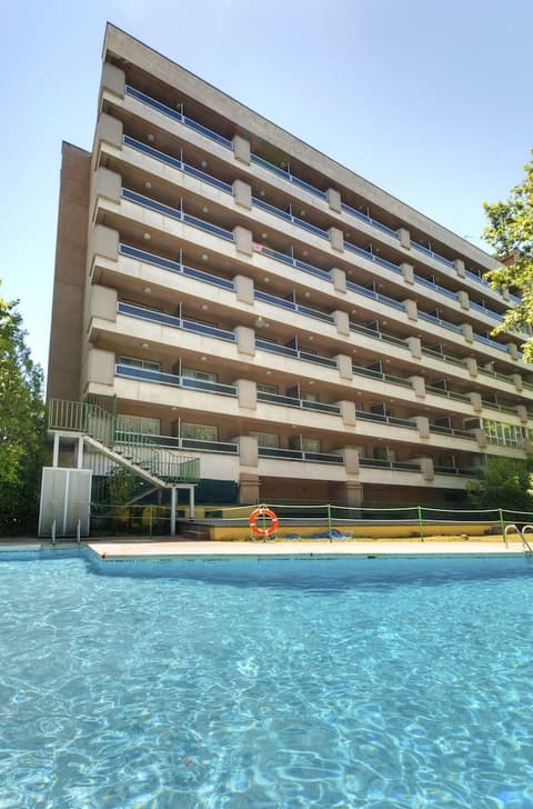 Senator Barajas Hotel, Outdoor pool