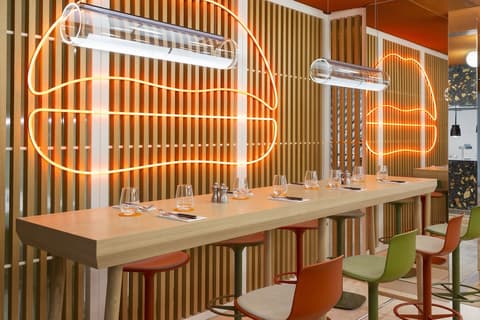 Pullman Paris Montparnasse Hotel