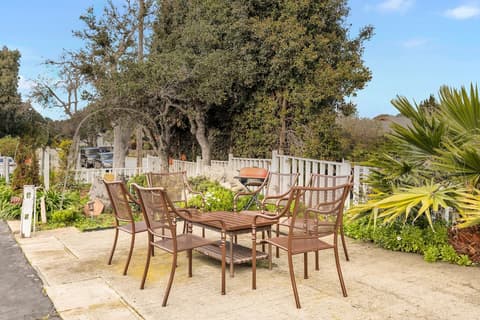 Scottish Fairway Inn