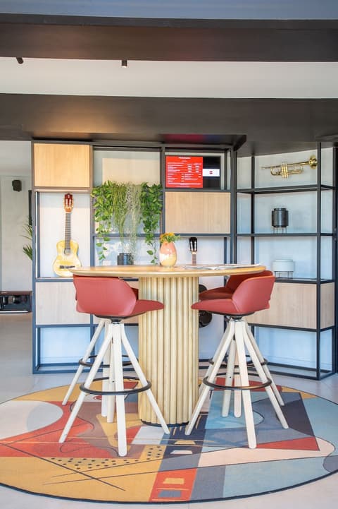 ibis Nice Aéroport Promenade des Anglais