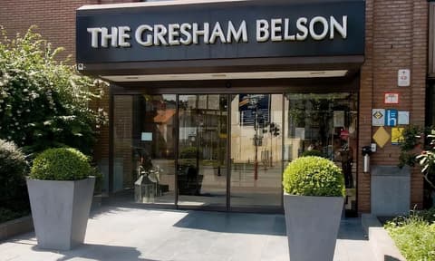 Gresham Belson Hotel, Exterior