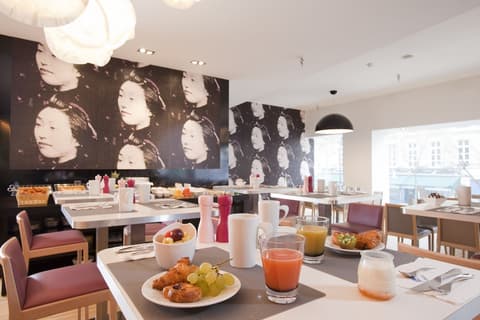 Holiday Inn Paris Opéra Grands Boulevards by IHG, Breakfast meal