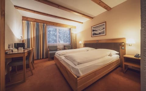 Mountain Plaza Hotel