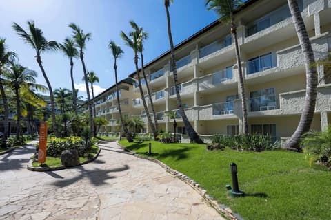 Coral Costa Caribe Beach Resort - All Inclusive