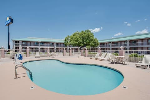 Days Inn by Wyndham Fort Stockton, Pool
