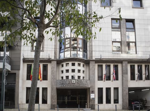 SANA Reno Hotel, Front of property