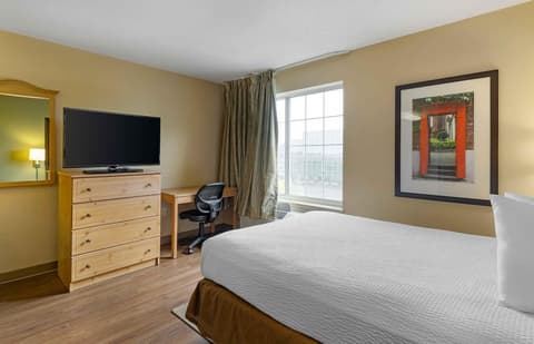 Extended Stay America Suites St Louis Westport Central