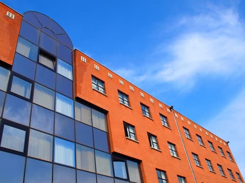 Perusia Hotel, Front of property