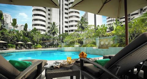 Shangri-La Kuala Lumpur, Pool
