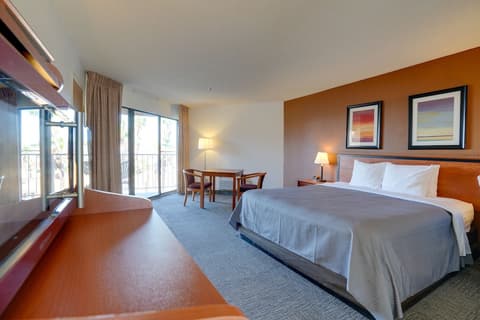 Lake Mead Inn
