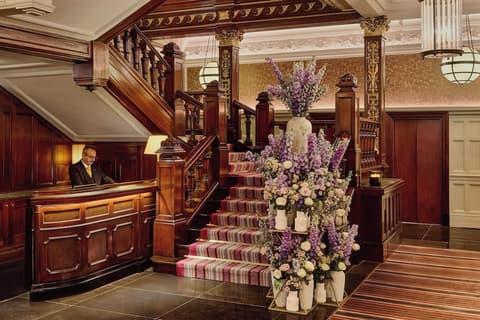 The Connaught, Maybourne, Lobby
