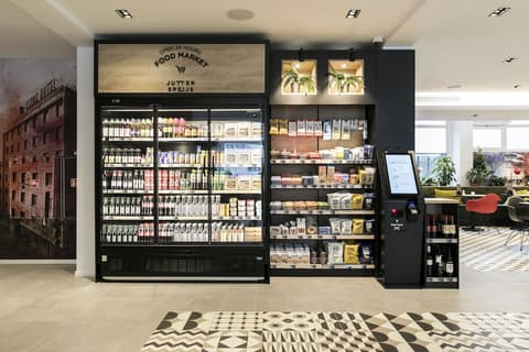 Leonardo Hotel Rotterdam Savoy, Lobby