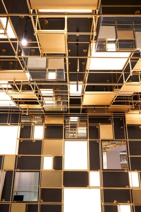 The Cumberland, London, Lobby