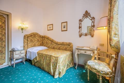 Hotel Giorgione, Room