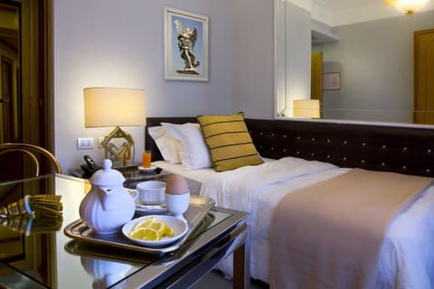 Marcella Royal Hotel - Rooftop Garden, Room