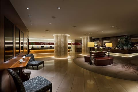Hilton Tokyo, Lobby