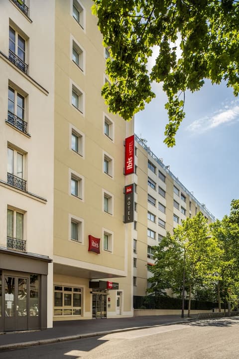 Ibis Paris Canal Saint Martin
