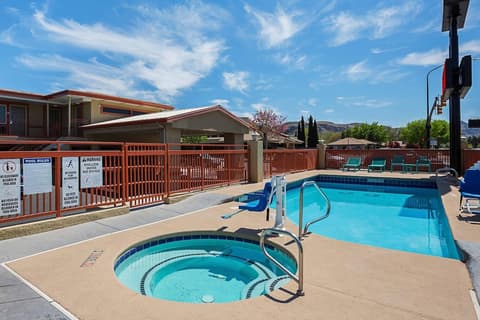 Econo Lodge Hurricane Zion Park Area