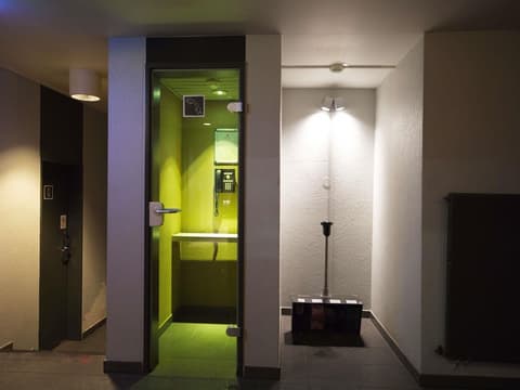 ibis Hotel Köln Centrum, Lobby