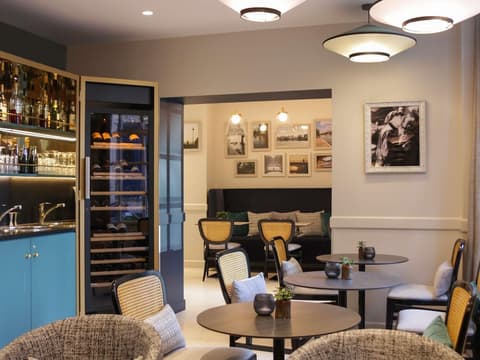 Mercure Paris Notre Dame Saint Germain des Prés, Miscellaneous