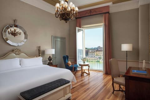 The Excelsior, a Luxury Collection Hotel, Florence, Room