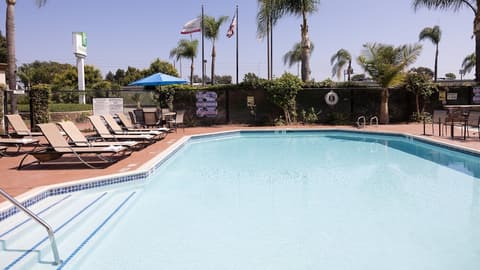 Holiday Inn Santa Ana-Orange Co. Arpt by IHG
