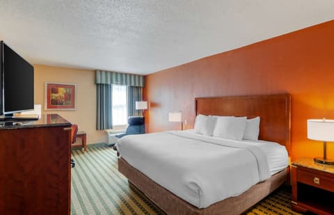 Best Western Plus Inn at Valley View, Room