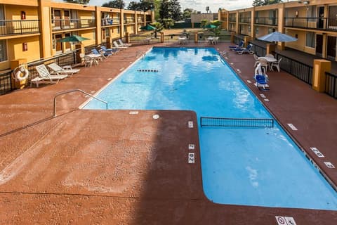 Quality Inn Savannah Midtown