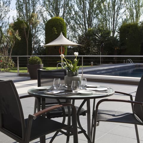 AC Hotel San Cugat by Marriott, Terrace/patio