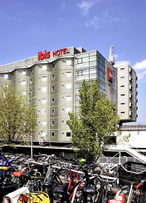 ibis Amsterdam Centre, Front of property