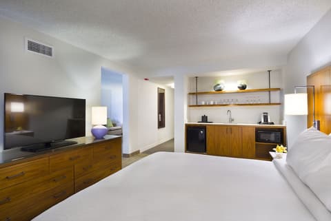 Hilton Garden Inn Kauai Wailua Bay, HI