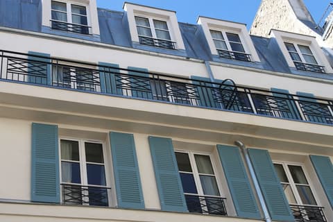 My Home in Paris Hotel, Front of property