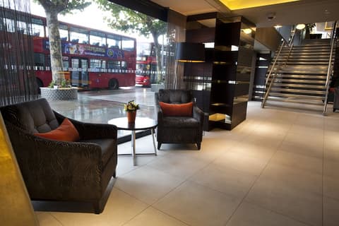 Hilton London Olympia, Lobby sitting area