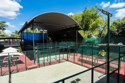 Riande Aeropuerto Hotel & Casino