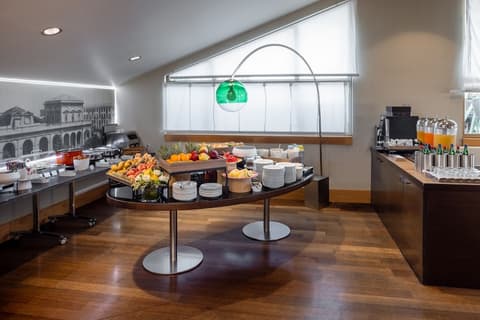UNA Hotels Napoli, Breakfast buffet