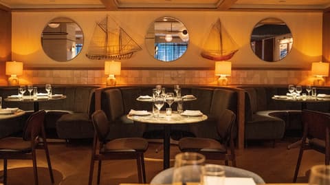 Hotel 55 Chicago Downtown