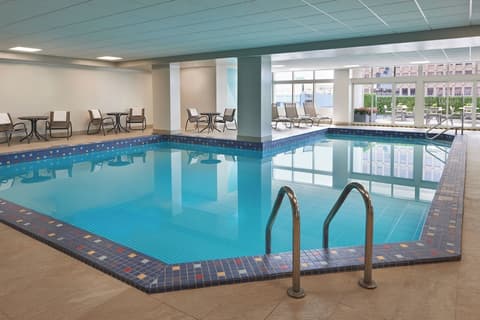 Four Points by Sheraton Windsor Downtown, Pool